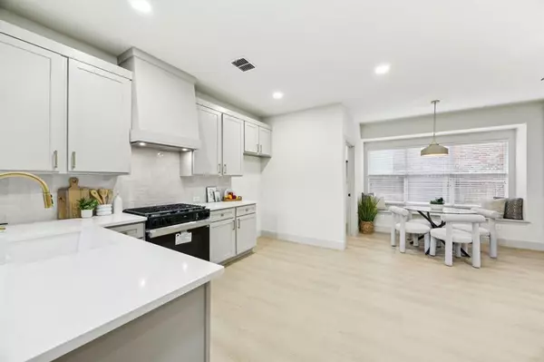 Plano, TX 75025,2437 Clear Field Drive