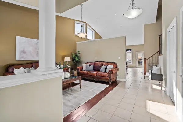 Niagara Falls, ON L2H 0A3,6877 Courtney CRES