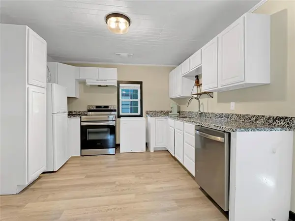 Howe, TX 75459,604 S Maple Street