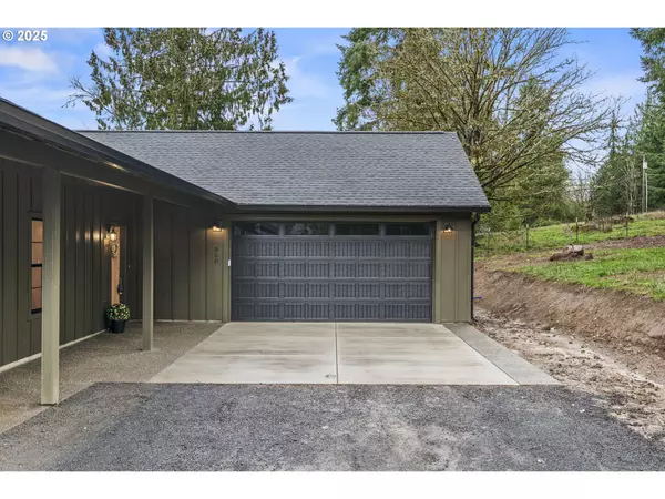 960 Paine RD, Castle Rock, WA 98611