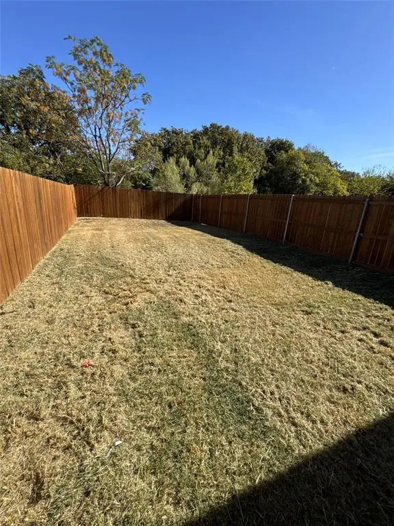 Dallas, TX 75253,13627 Biggs Street