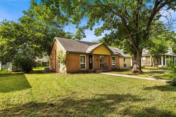 Mcgregor, TX 76657,1126 W 7th Street