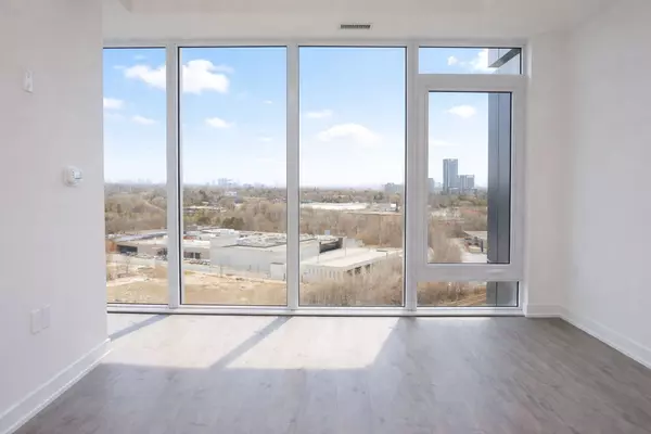 Toronto C13, ON M3C 0S4,1 Quarrington LN #1518