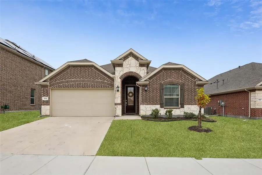1713 Ordonez Drive, Little Elm, TX 75068
