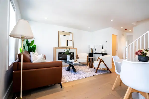 Saanich, BC V8P 3Z8,3907 Cedar Hill Rd #Unit 4