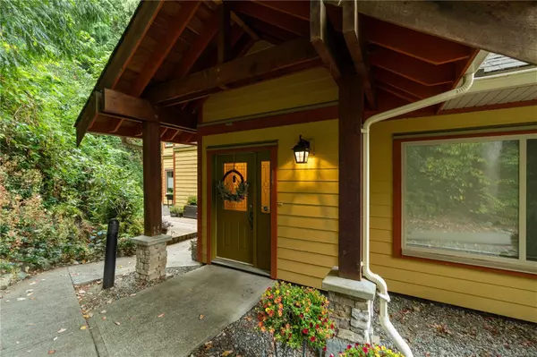 Ladysmith, BC V9G 0A6,1244 4th Ave #309