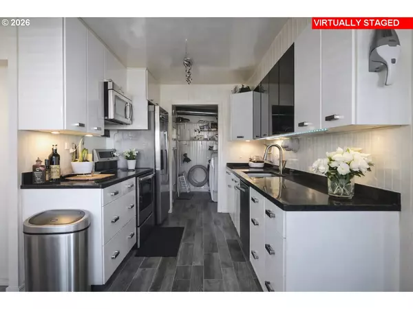 Salem, OR 97302,1305 20TH ST