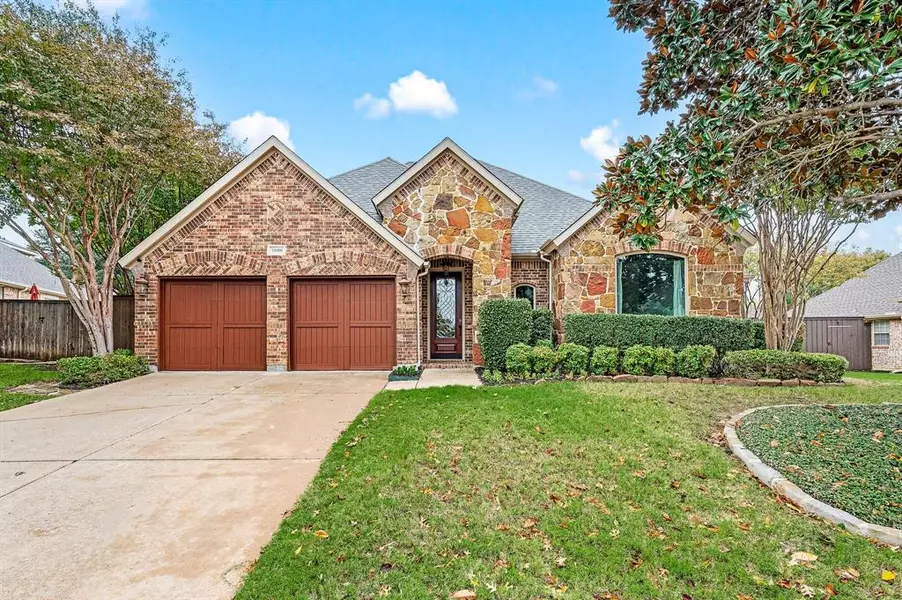 1808 Lakes Edge Boulevard, Mansfield, TX 76063