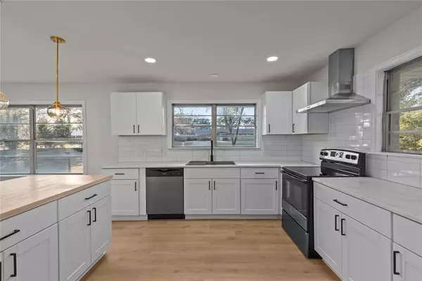 Minden, LA 71055,406 Fincher Road