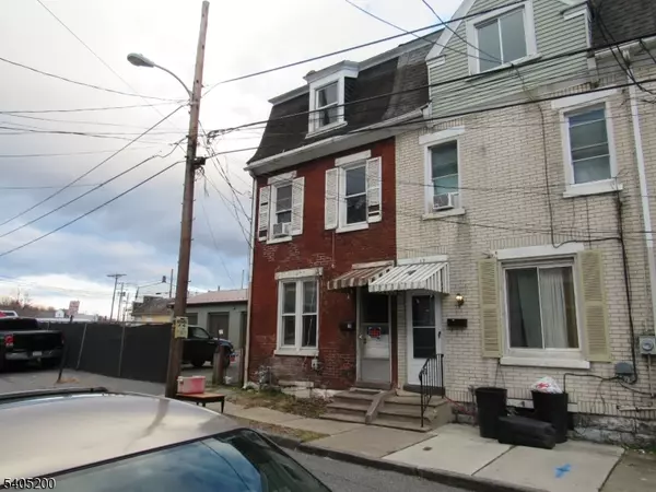 Phillipsburg Town, NJ 08865,15 Reese Ct