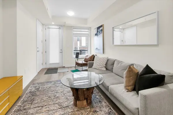 Pickering, ON L1V 0H1,755 Omega DR #221