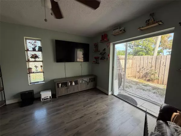 West Palm Beach, FL 33415,5814 Elder Dr