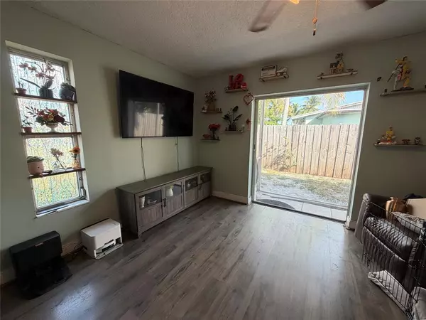 West Palm Beach, FL 33415,5814 Elder Dr