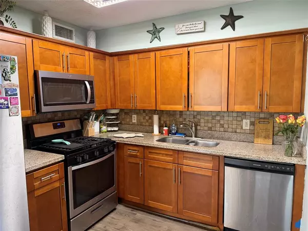 West Palm Beach, FL 33415,5814 Elder Dr