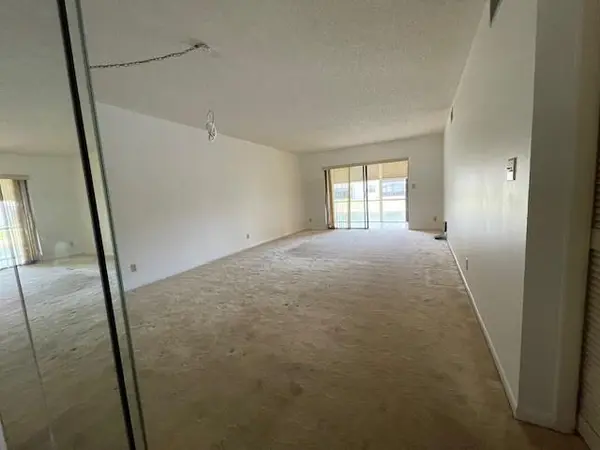 Tamarac, FL 33319,6080 N Sabal Palm Blvd #103