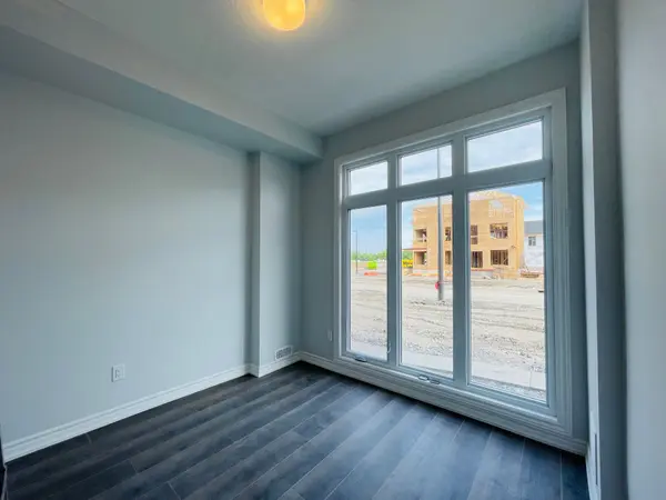 Manor Park - Cardinal Glen And Area, ON K1K 5A8,1406 HEMLOCK RD