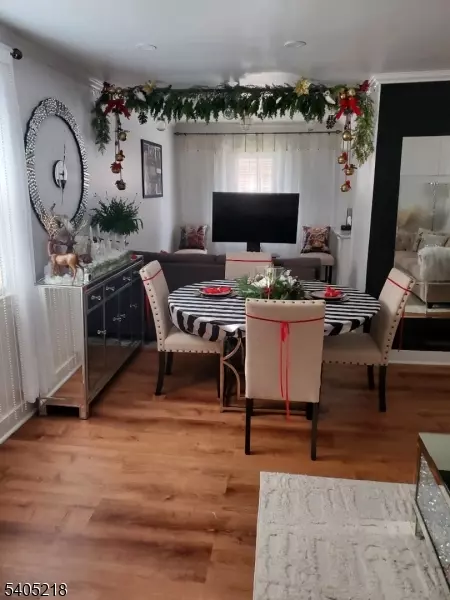 Passaic City, NJ 07055,38 6TH AVE #2