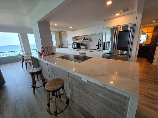 Riviera Beach, FL 33404,5550 N Ocean Dr #11C