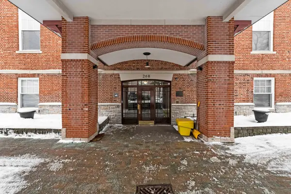 Glebe - Ottawa East And Area, ON K1S 2G8,268 First AVE #1B