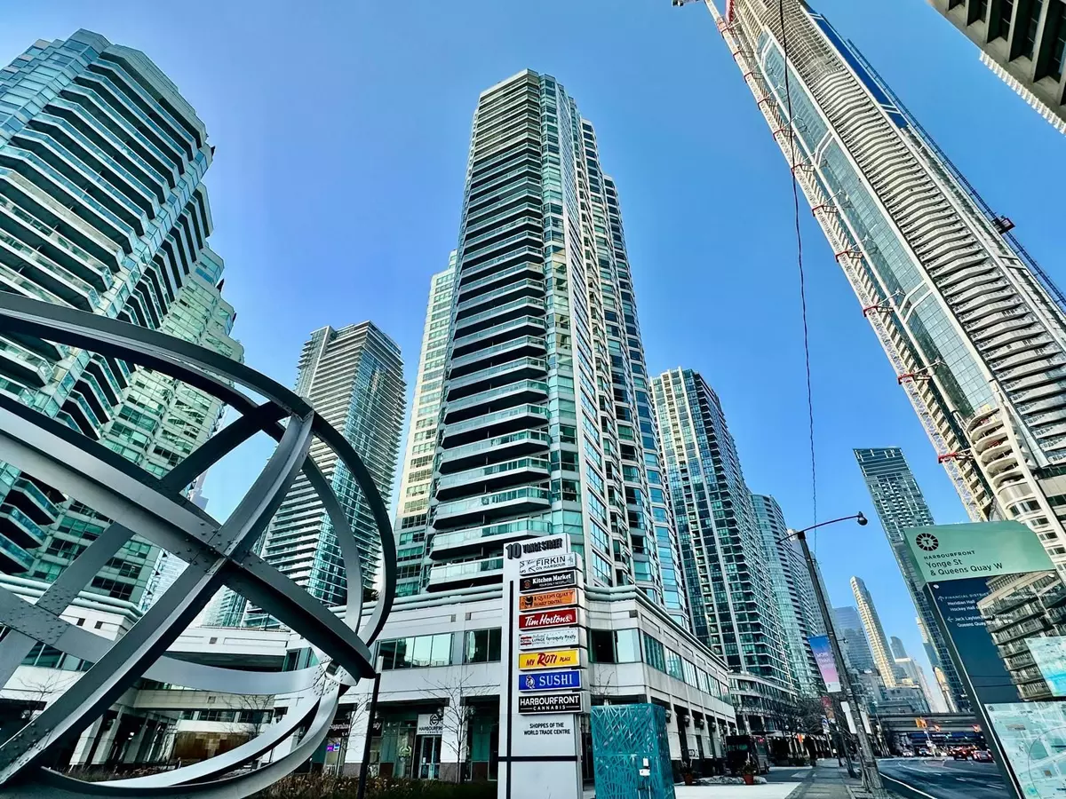 Toronto C01, ON M5E 1R4,10 Yonge ST #907