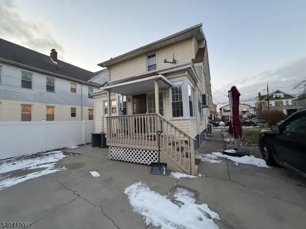 Elizabeth City, NJ 07202,746 Murray St #1