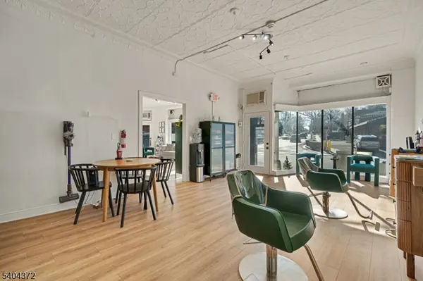 Nutley Twp., NJ 07110,335 Passaic Ave