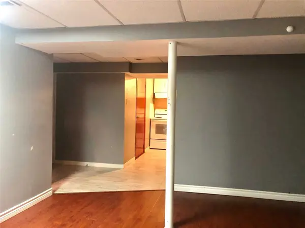 Ajax, ON L1S 5W2,9 Chadwick DR