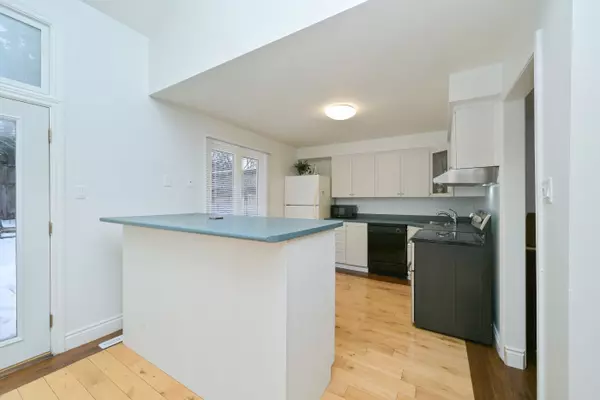 Brampton, ON L6S 3K6,82 Leacrest ST