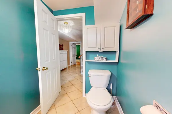 Mississauga, ON L5E 2L3,1435 Strathy AVE