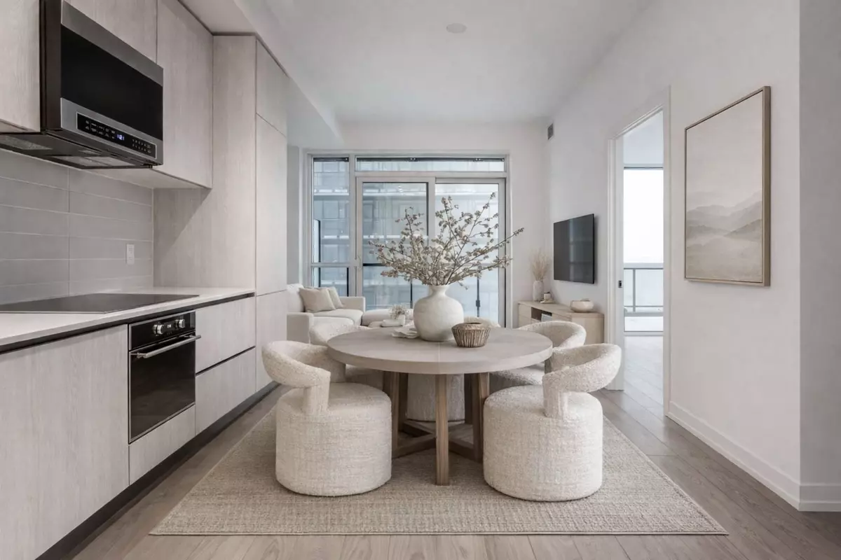 Toronto C10, ON M4P 1V7,110 Broadway AVE #2209S