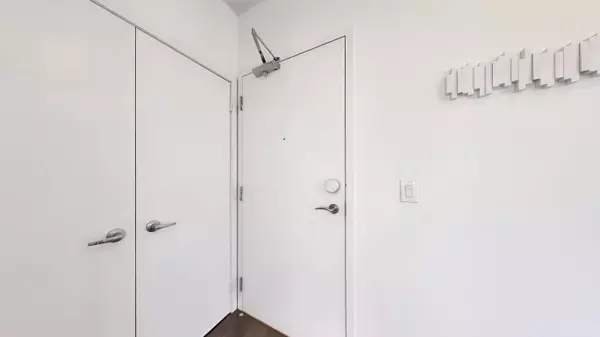 Toronto C08, ON M5A 1P9,320 Richmond ST E #605