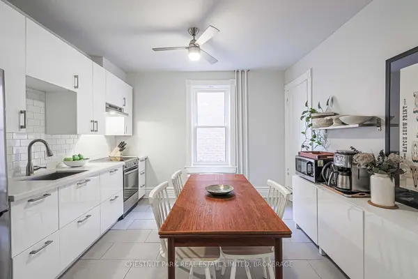 Toronto C01, ON M6G 2T3,553 Euclid AVE #Upper