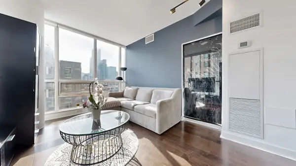 Toronto C08, ON M5A 1P9,320 Richmond ST E #605