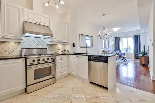 Toronto C02, ON M5R 2G5,99 Avenue RD #1006