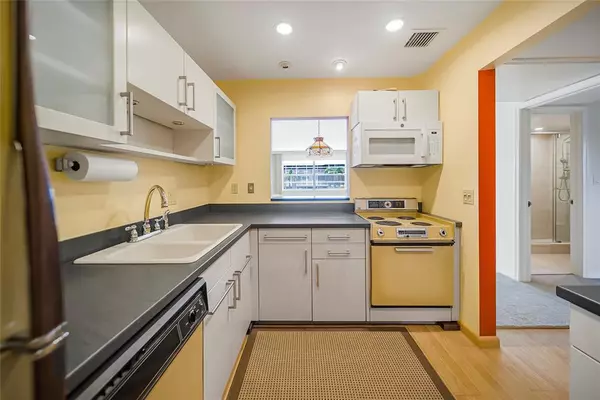 Fort Lauderdale, FL 33308,3105 NE 28th St #2B