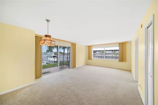 Fort Lauderdale, FL 33308,3105 NE 28th St #2B