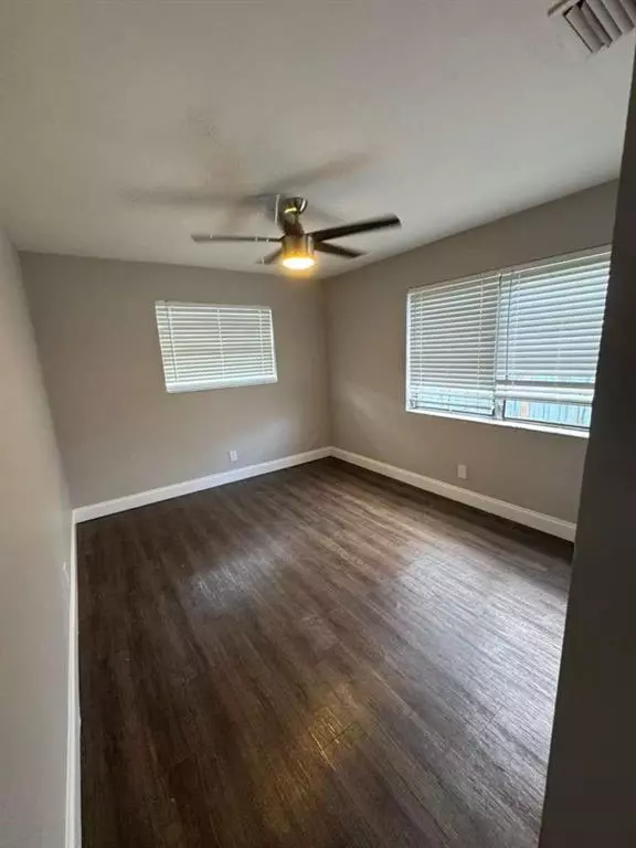 Fort Lauderdale, FL 33312,518 SW 20th Ave #4