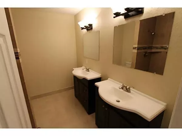 Pompano Beach, FL 33060,140 SE 12TH AVE #5