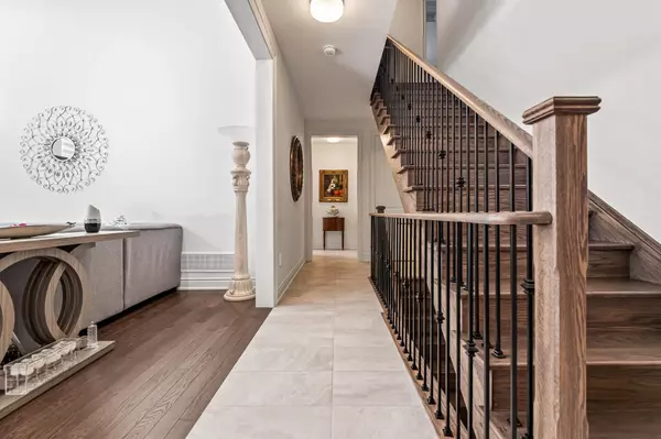 Adjala-tosorontio, ON L0G 1W0,28 Bellflower CRES