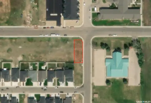 919 West Park BOULEVARD, Moose Jaw, SK S6J 0E5