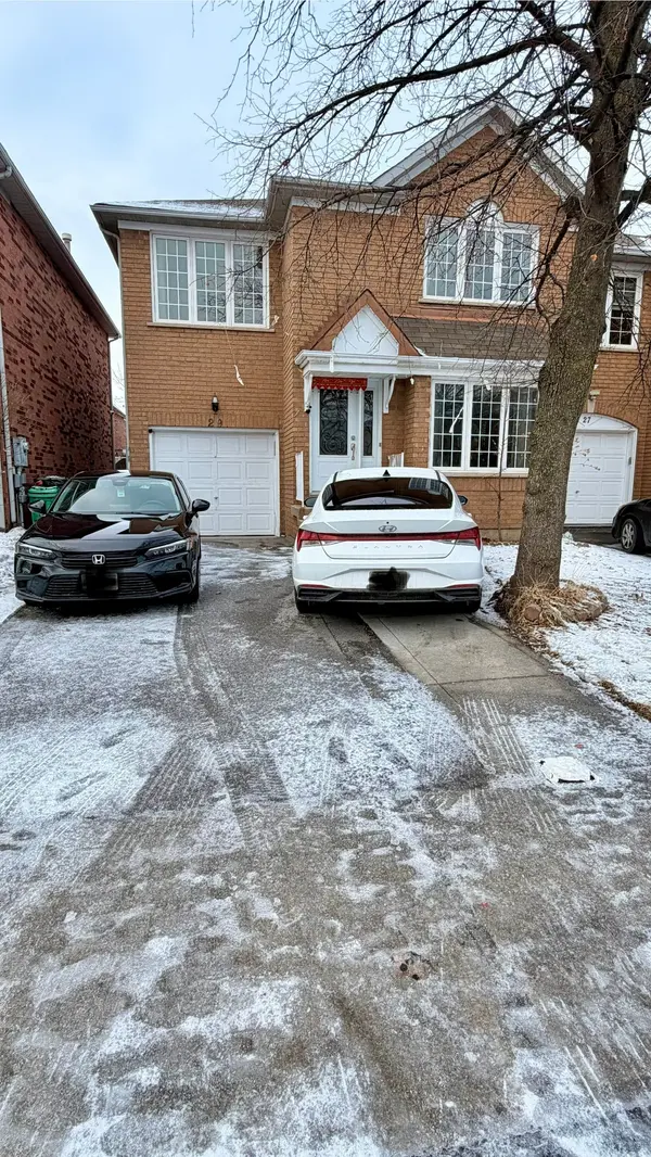 29 Softneedle AVE, Brampton, ON L6R 1K8