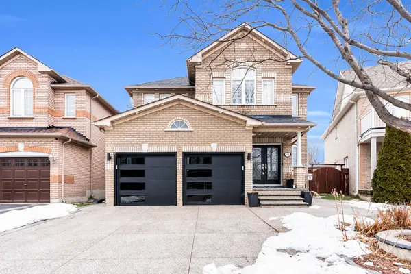 Brampton, ON L7A 3J7,108 Pappain CRES