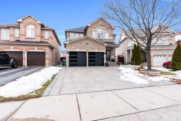 Brampton, ON L7A 3J7,108 Pappain CRES
