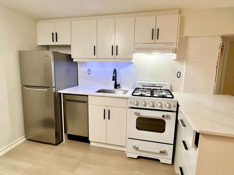 5 Edgewood GDNS #Basement, Toronto E02, ON M4L 3H4