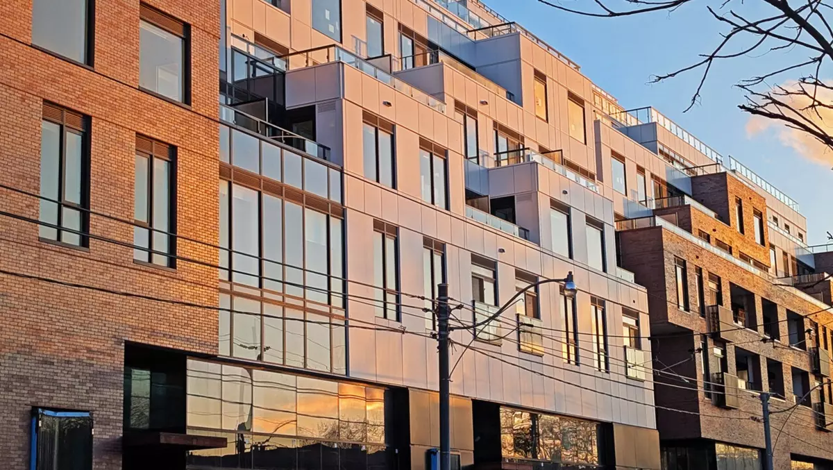 Toronto E01, ON M4L 0B7,1050 Eastern AVE #314