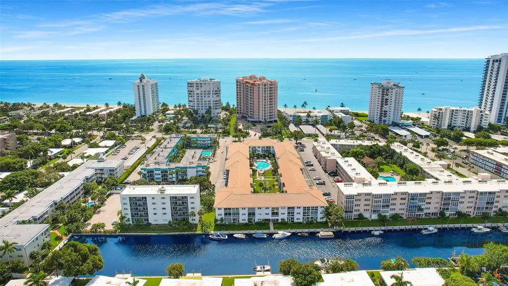 Lauderdale By The Sea, FL 33062,1461 S Ocean Blvd #211
