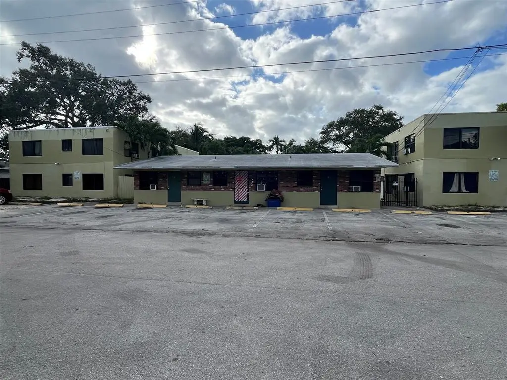 Fort Lauderdale, FL 33312,1113 SW 15th Ter #1