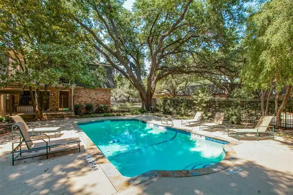 5323 Fleetwood Oaks Avenue #156, Dallas, TX 75235