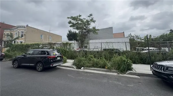 Brooklyn, NY 11208,1109 Blake AVE