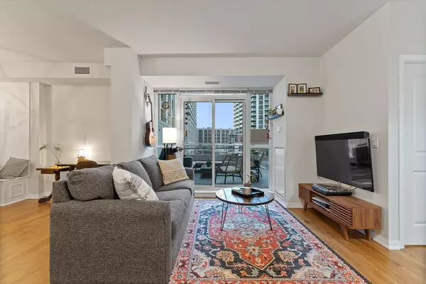 628 Fleet ST #316, Toronto C01, ON M5V 1A9